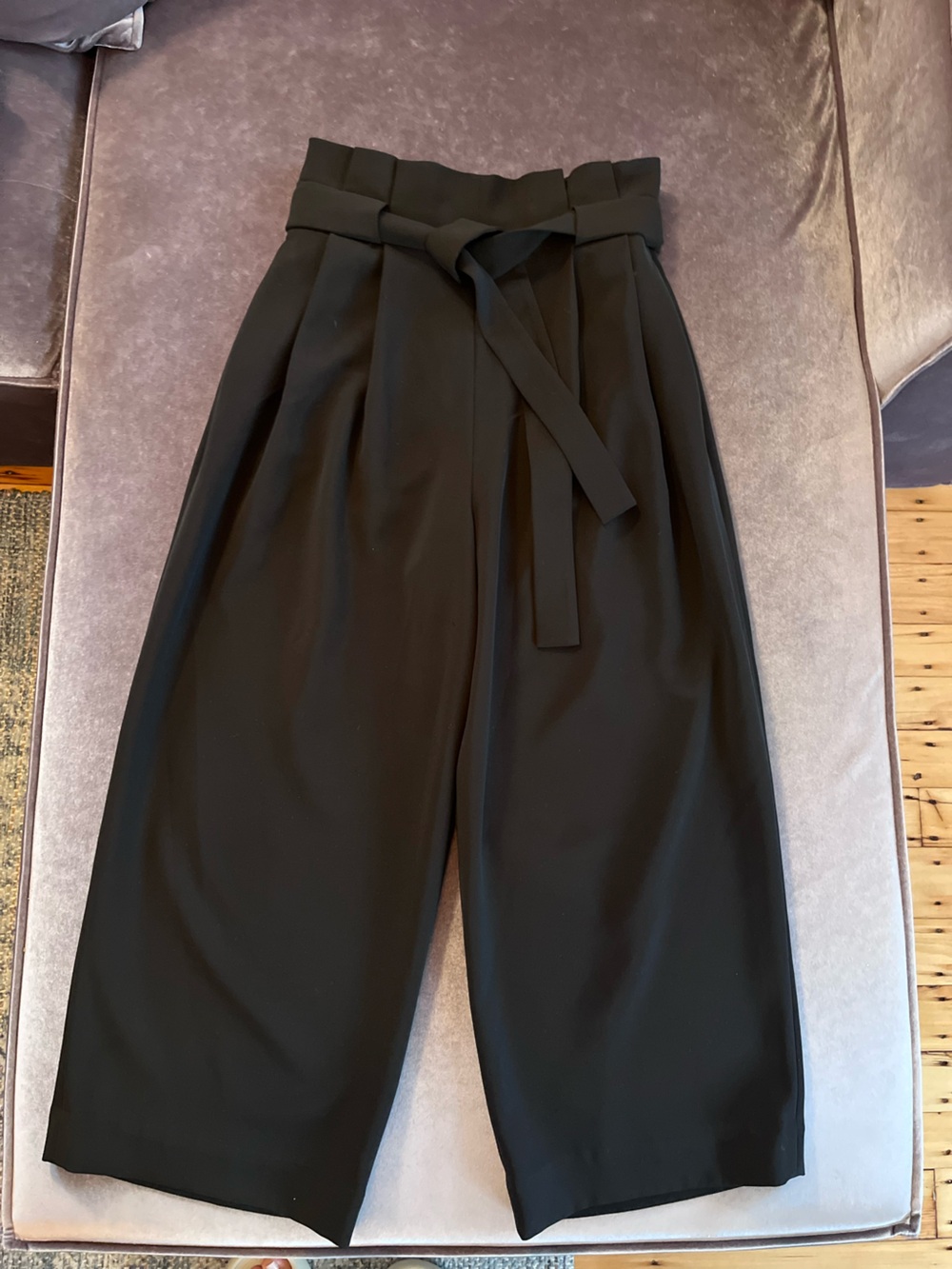 COS Black High-Waist Paperbag Belted Wide-Leg Cropped Pants